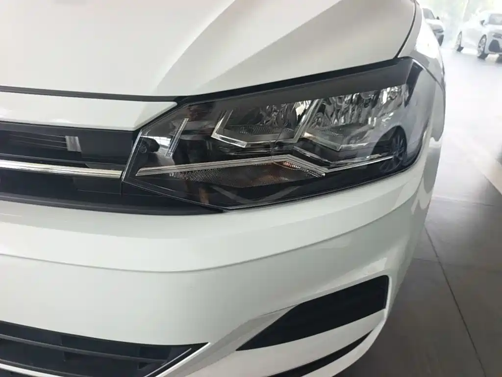 Volkswagen Polo — миниатюра 24