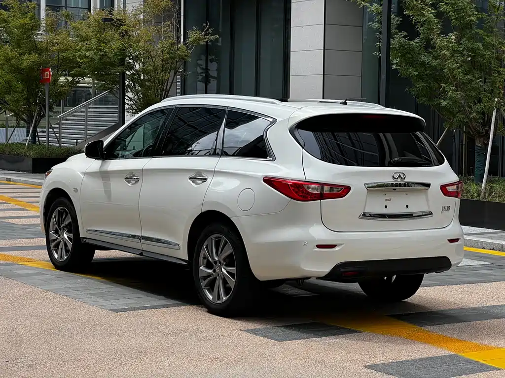 Infiniti JX — миниатюра 31