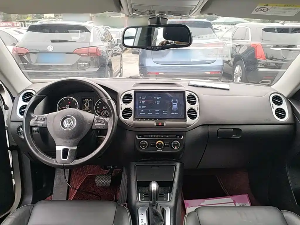 Volkswagen Tiguan — миниатюра 10