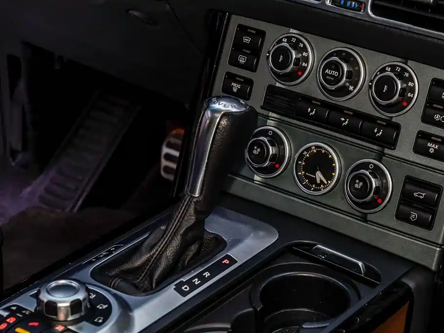 Land Rover Range Rover — миниатюра 33