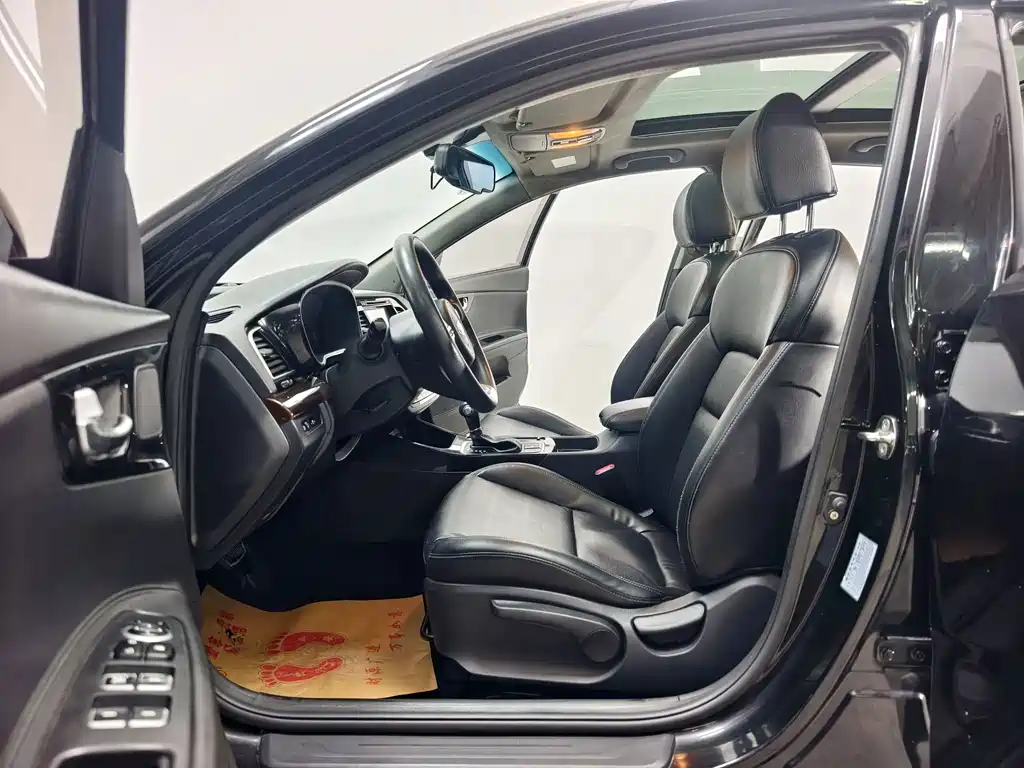 Kia K4 — миниатюра 11