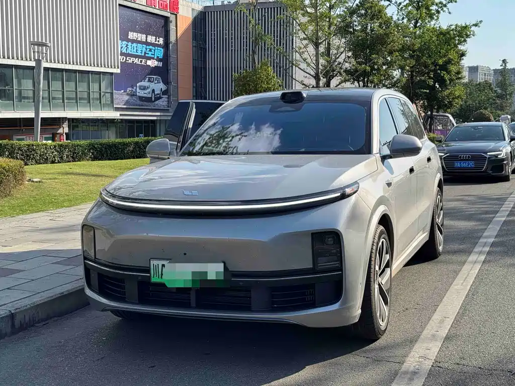 Li Auto Li L9 2024