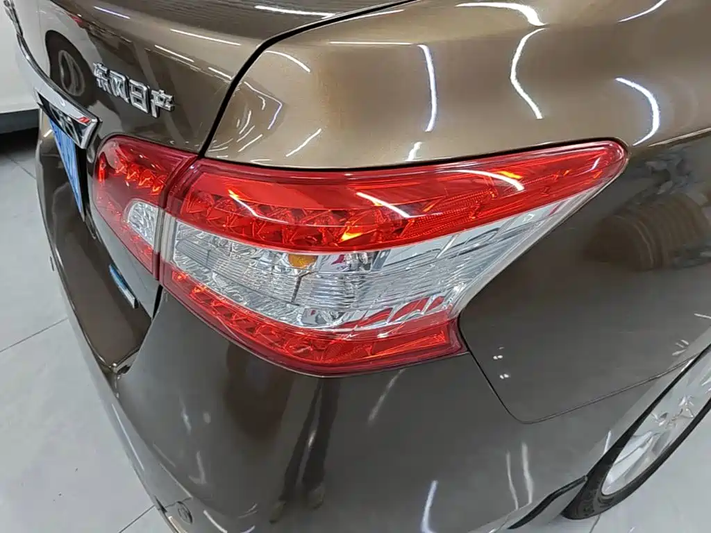 Nissan Sylphy — миниатюра 8