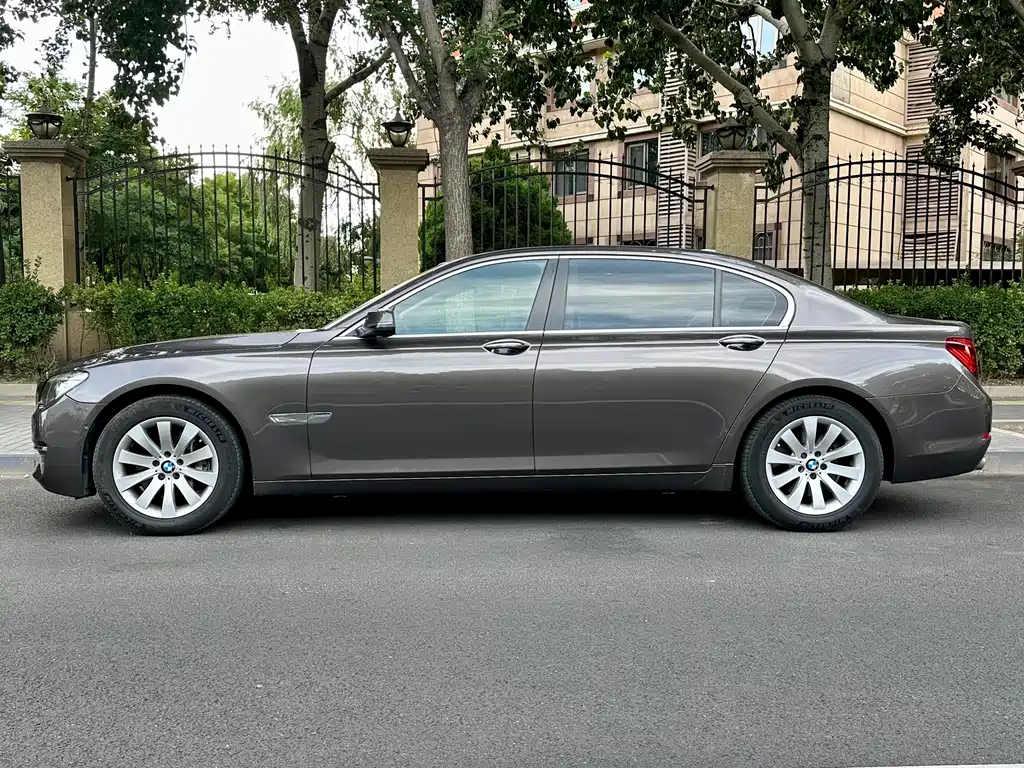 BMW 7 Series 7 2013 730Li Luxury