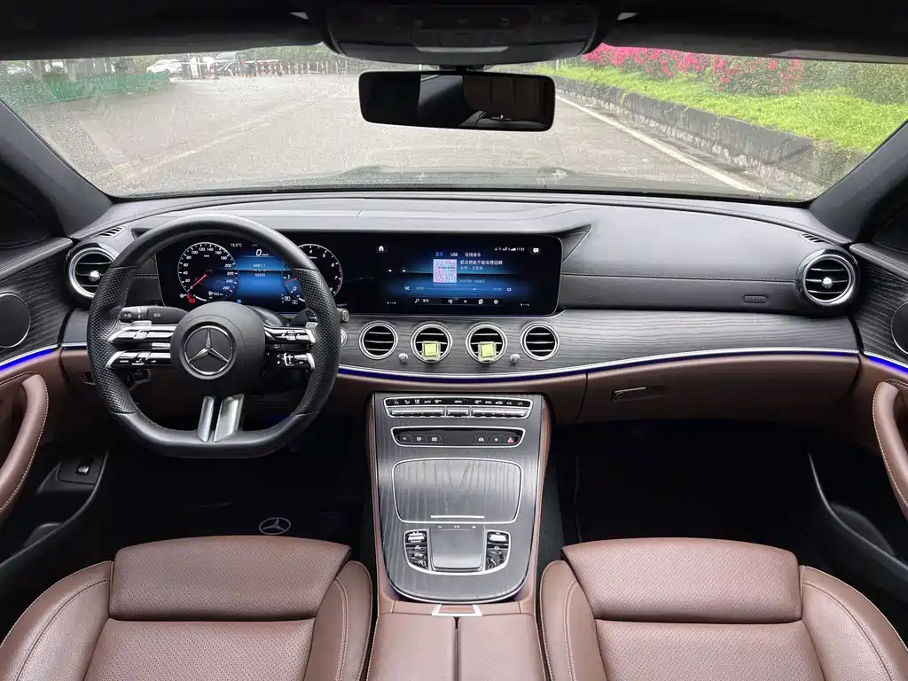 Mercedes-Benz E-Class E 2022 E 300 L Sport Fashion