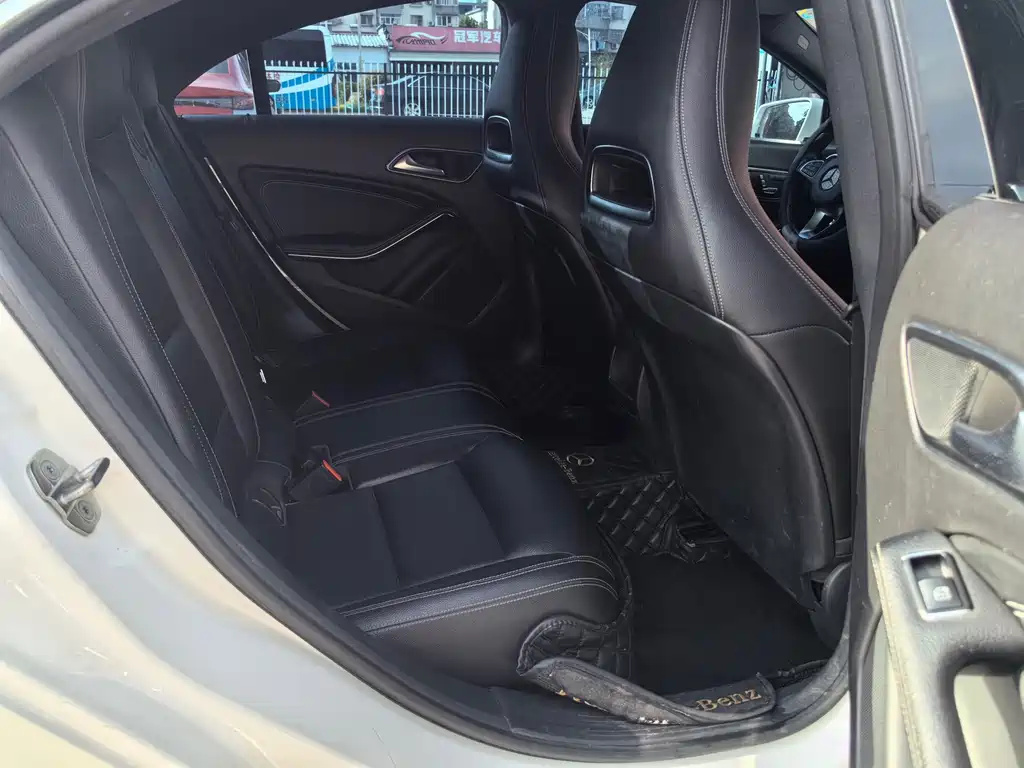 Mercedes-Benz CLA (Import) — миниатюра 7