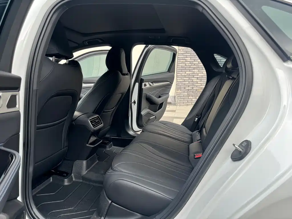 Geely Xingrui — миниатюра 8