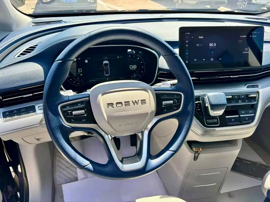 Roewe iMAX8 — миниатюра 5
