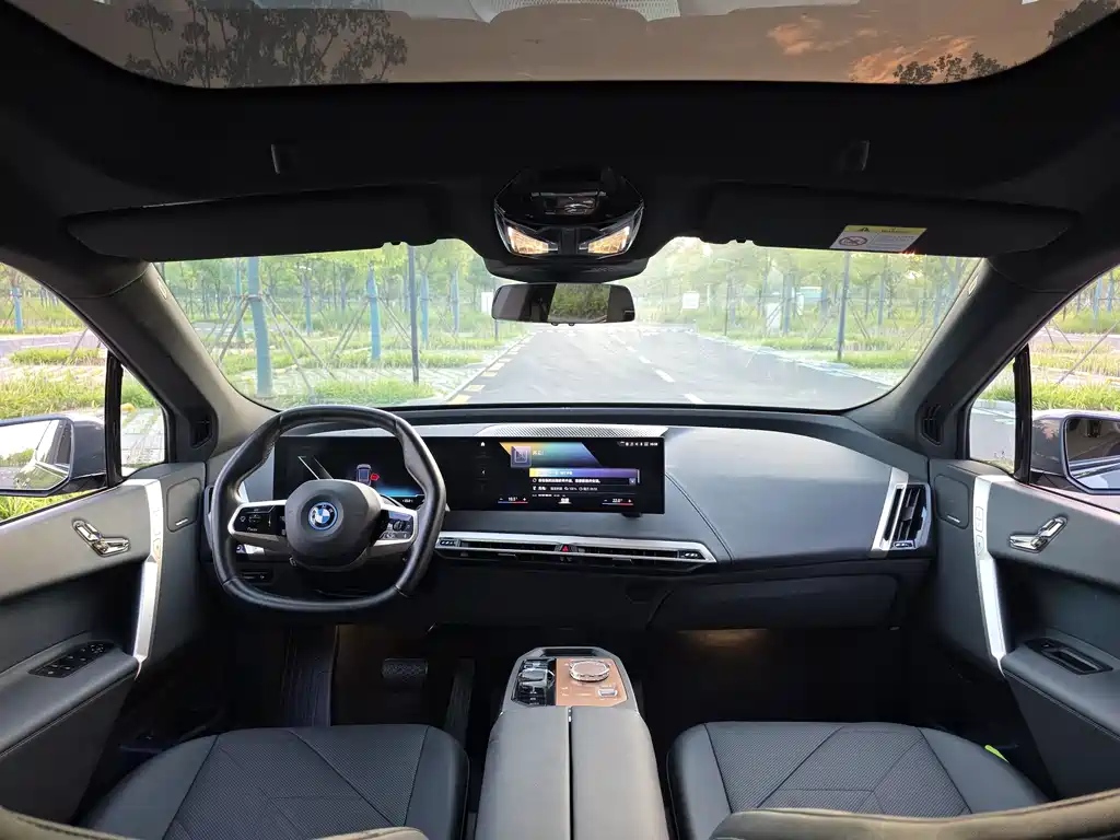 BMW iX — фотографии объявления, Фото 19
