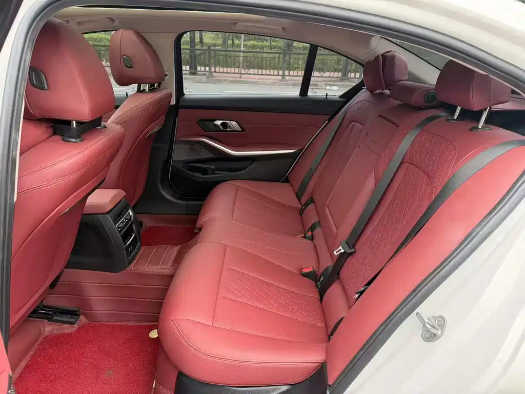 BMW 3 Series — миниатюра 7