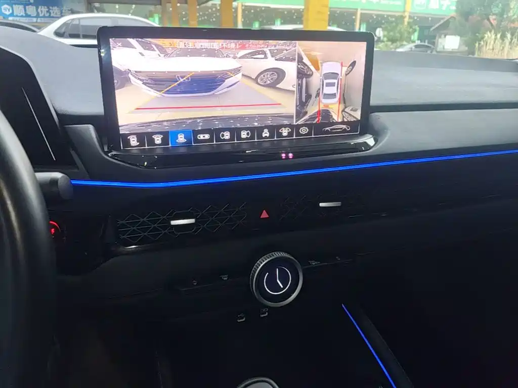 Honda Accord — миниатюра 13