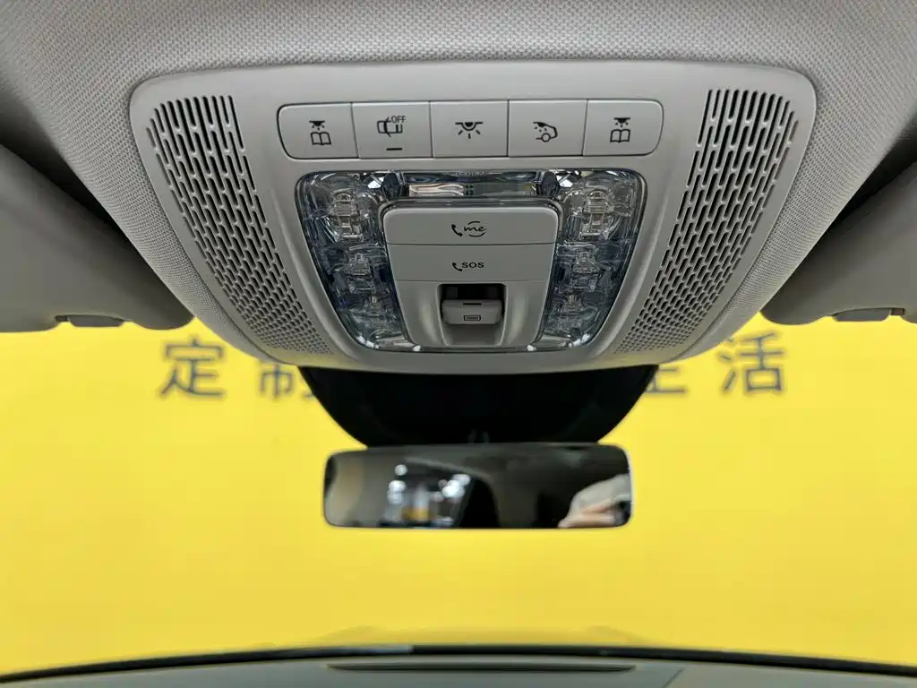 Mercedes-Benz GLE (Import) — миниатюра 11