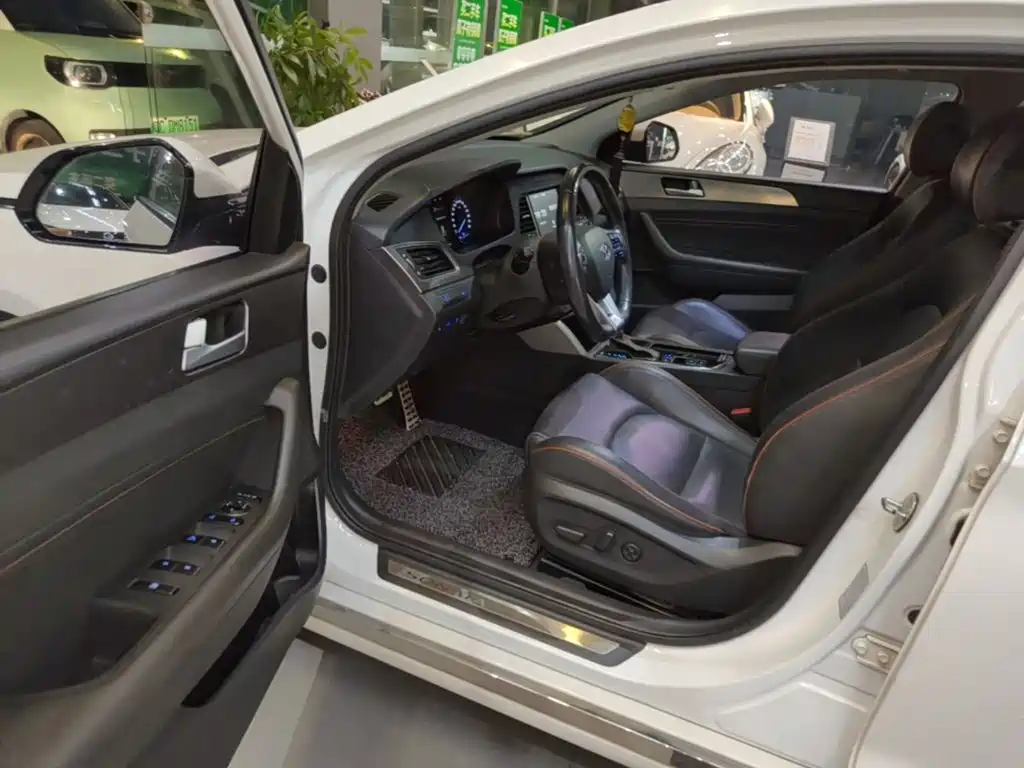 Hyundai Sonata — миниатюра 16