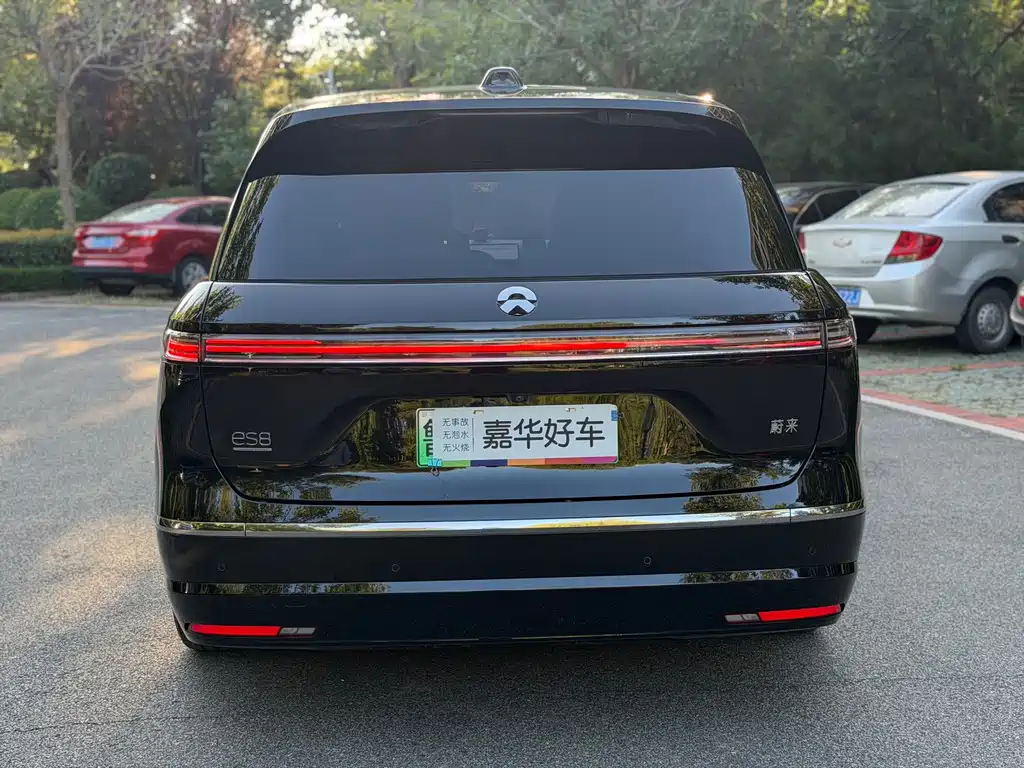 NIO ES8 — миниатюра 12