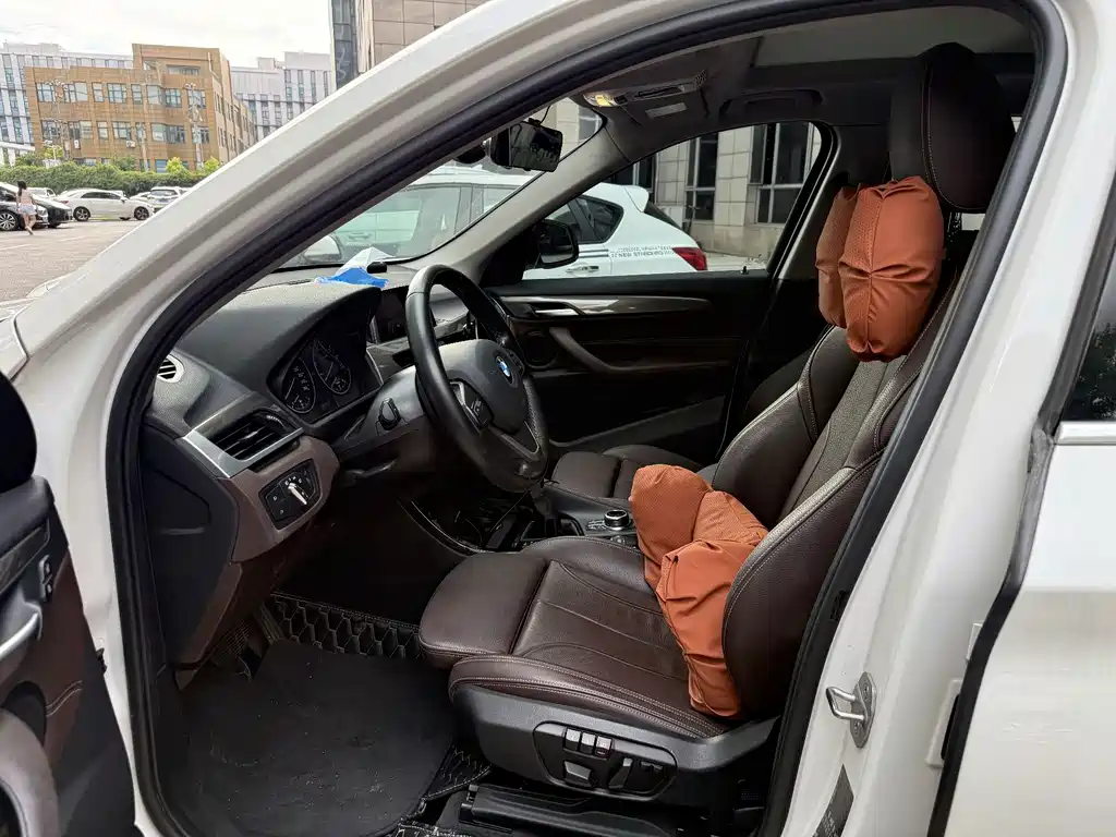 BMW X1 — миниатюра 5