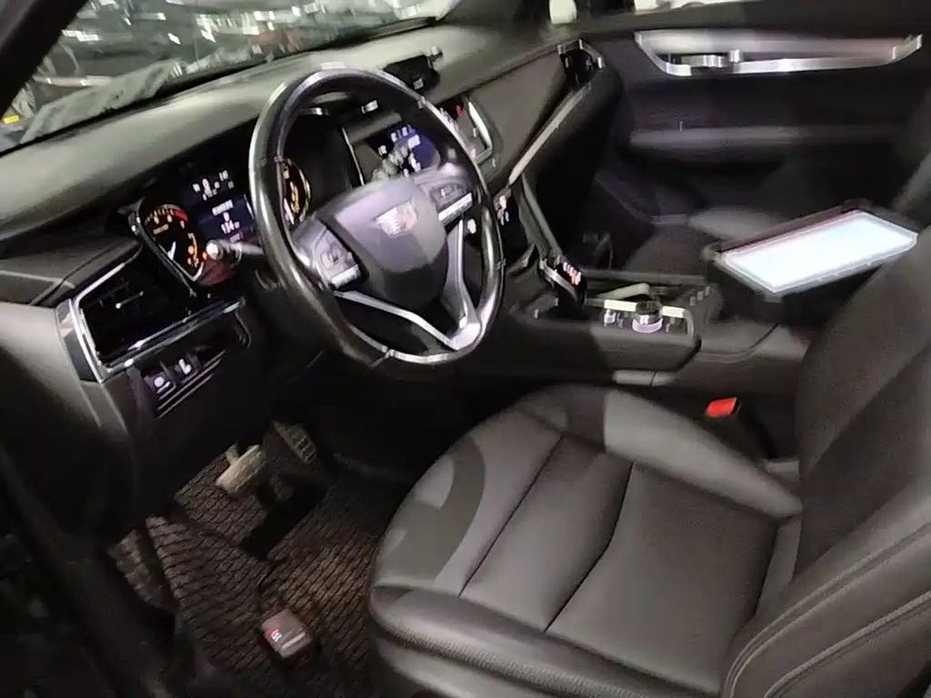 Cadillac XT6 — миниатюра 15