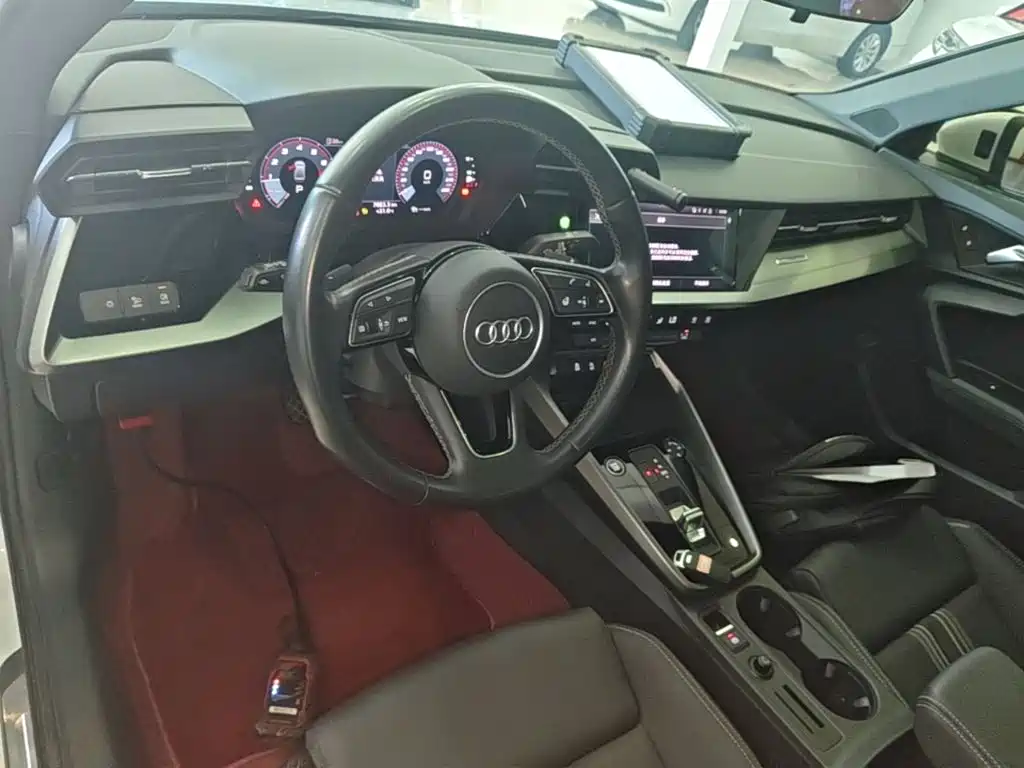 Audi A3 — миниатюра 10