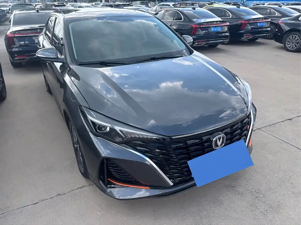 Changan Eado — миниатюра 3