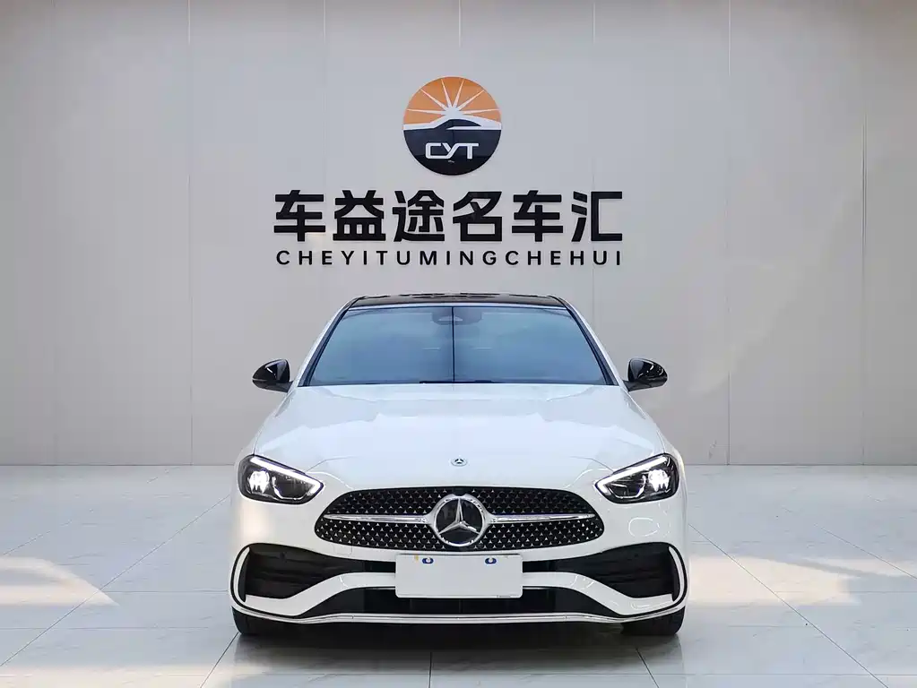 Mercedes-Benz C-Class — миниатюра 2