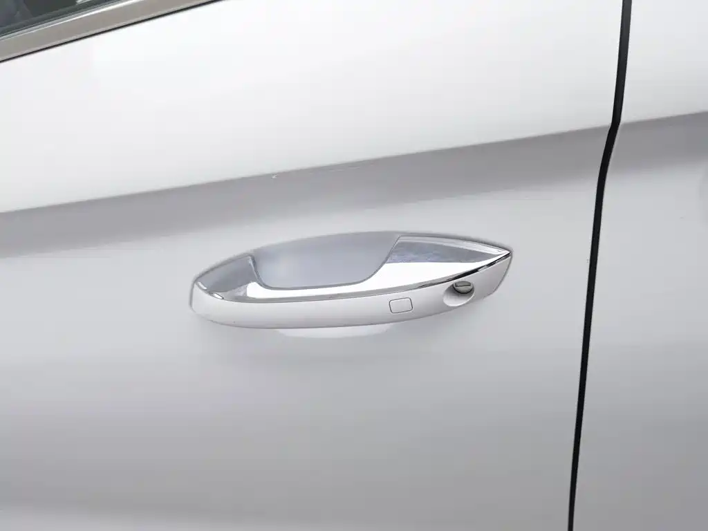 BYD PLUS — миниатюра 18