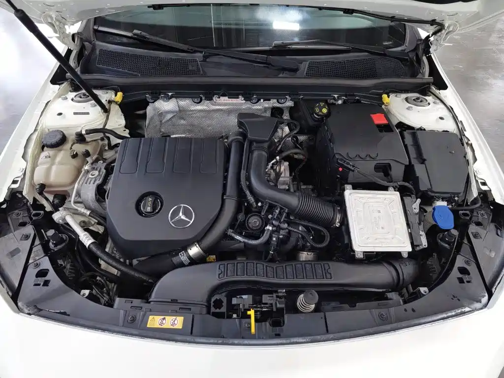 Mercedes-Benz CLA (Import) — миниатюра 6