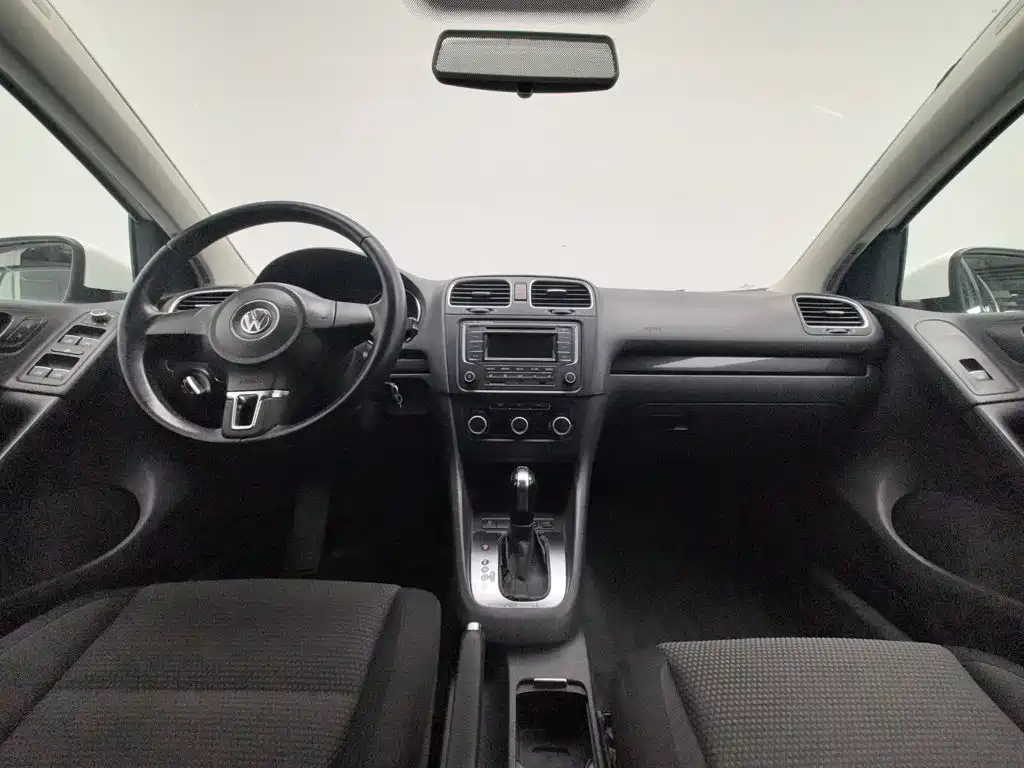 Volkswagen Golf — миниатюра 5