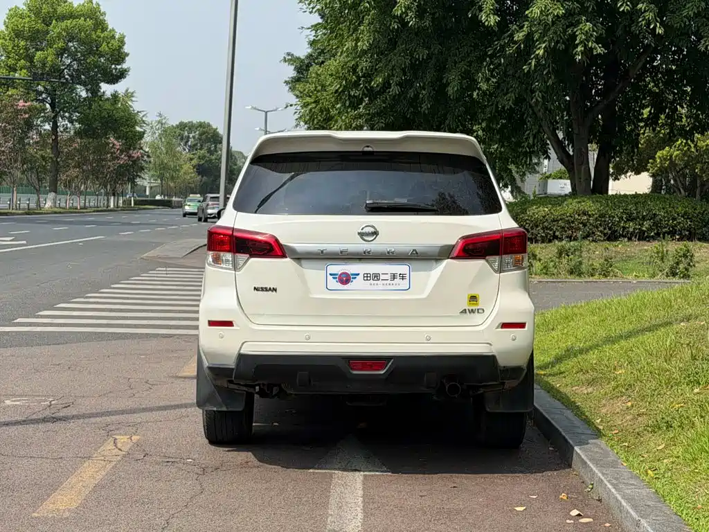 Nissan Terra 2020 2.5L XV 4WD AT Flagship
