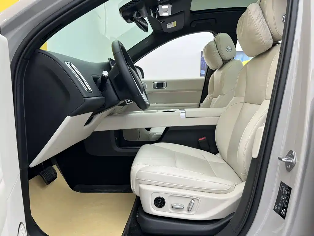 Li Auto Li L6 — миниатюра 18