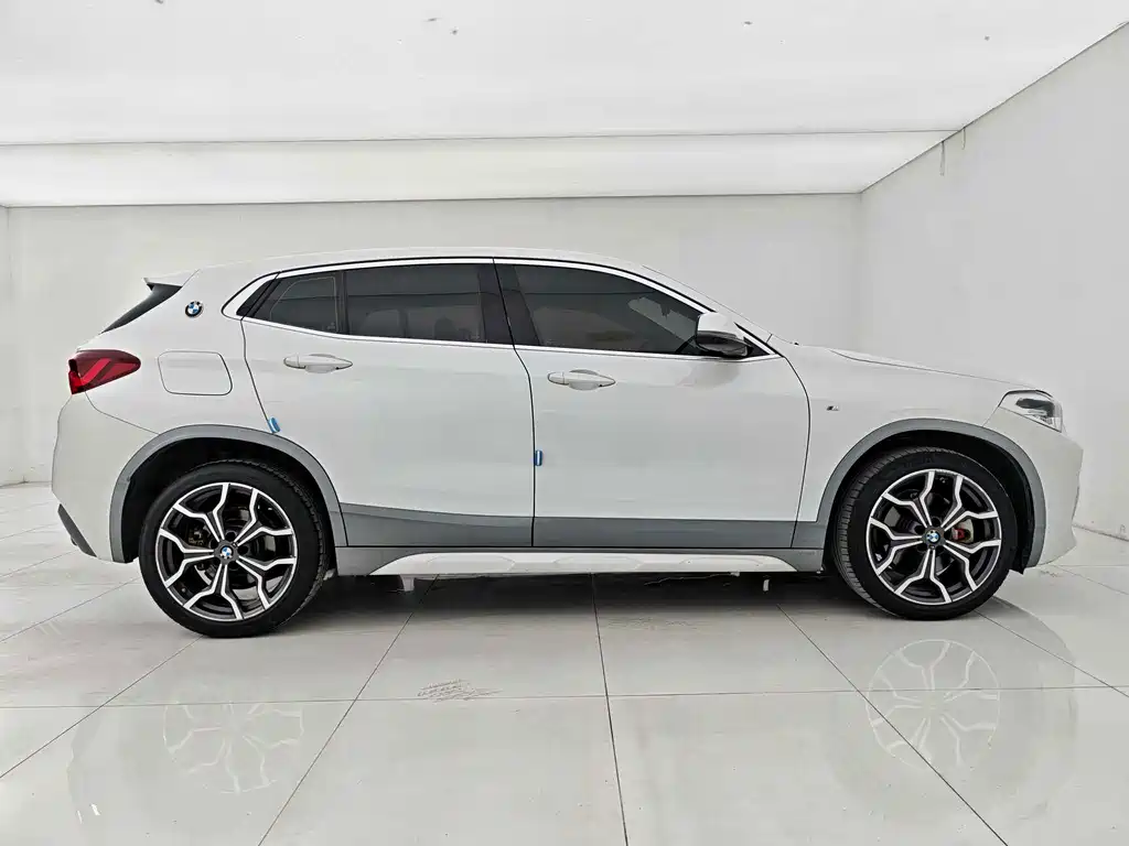 BMW X2 — миниатюра 5