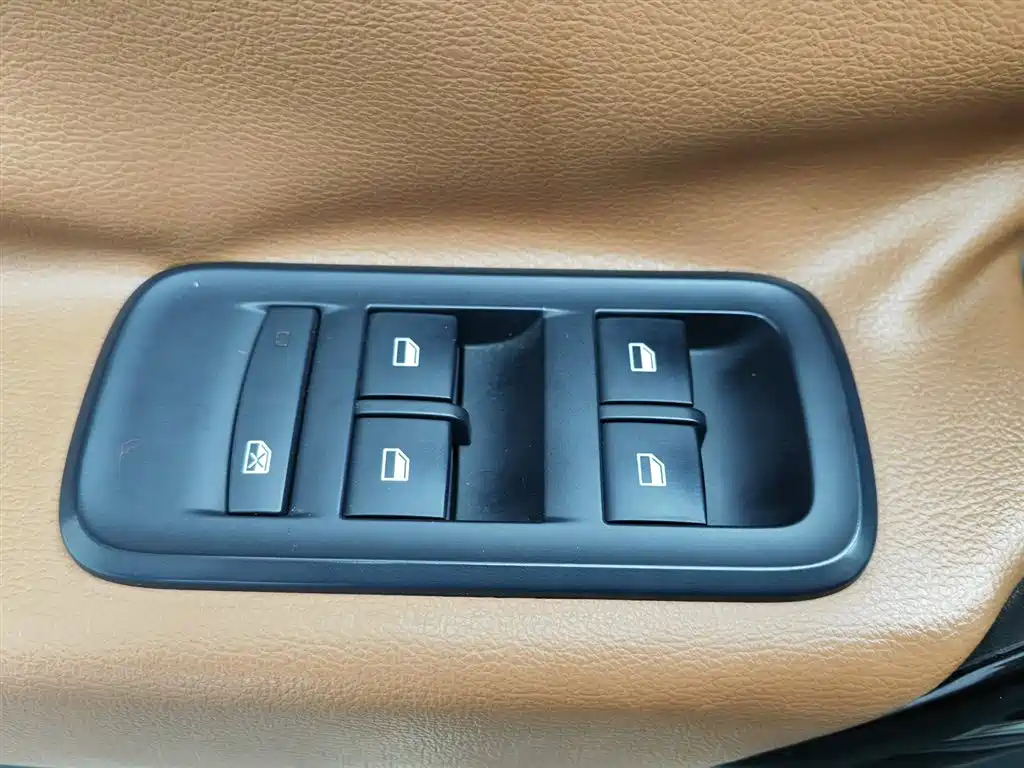 MG GS 2016 1.5TGI TST Luxury