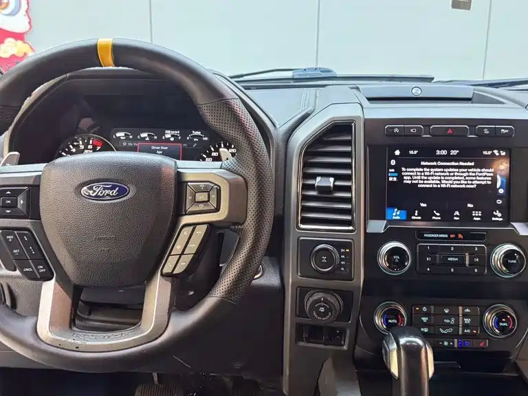 Ford F-150 Raptor — миниатюра 5