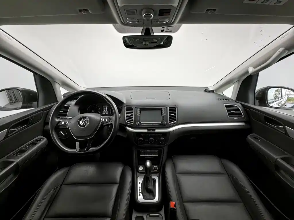Volkswagen Sharan — миниатюра 5