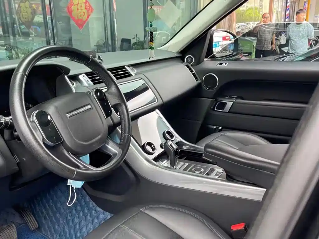 Land Rover Range Rover Sport 2017 3.0 SC V6 SE
