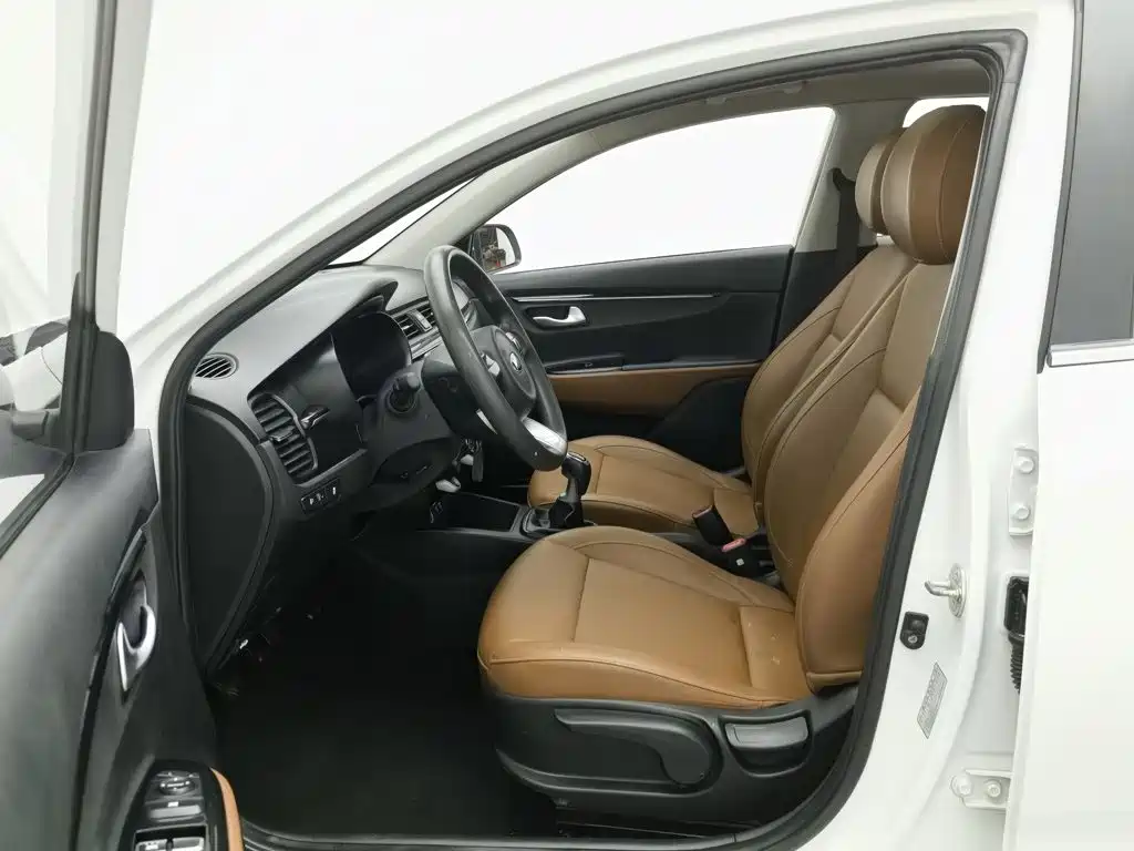 Kia KX Cross — миниатюра 10