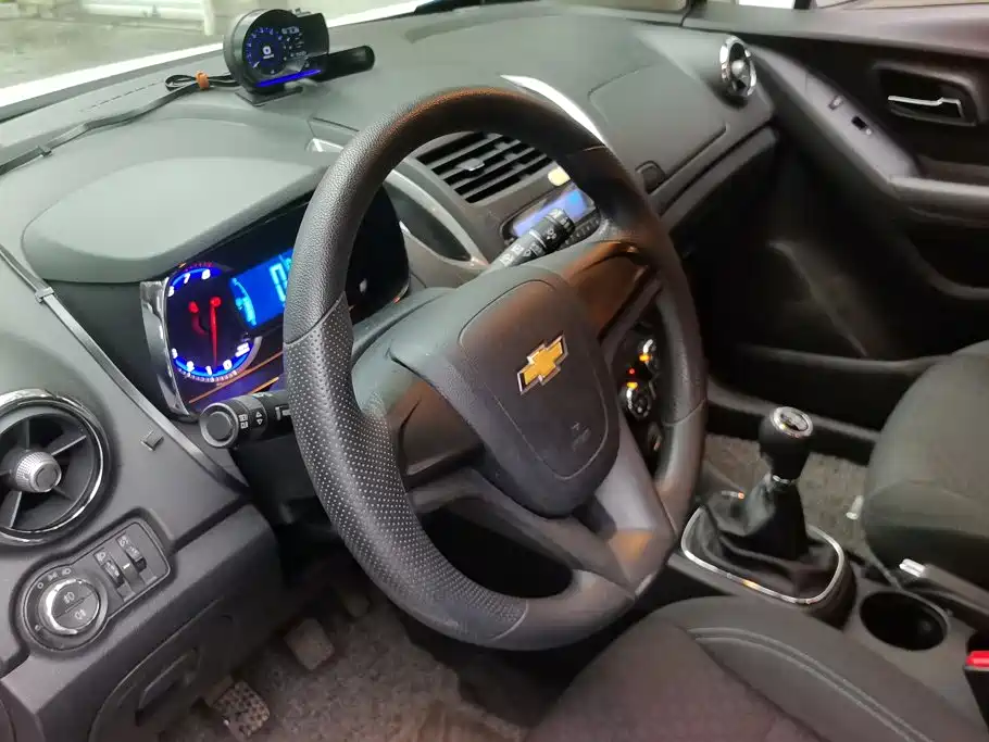 Chevrolet Trax — миниатюра 15