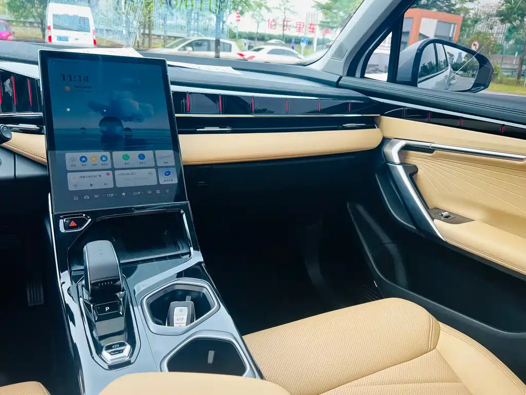 GEELY AUTOMOBILE BOYUE L