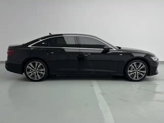 Audi A6L — миниатюра 5
