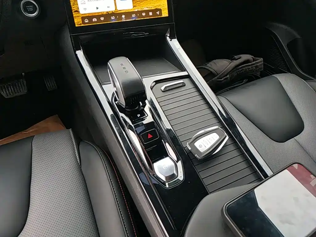 Geely Boyue — миниатюра 14
