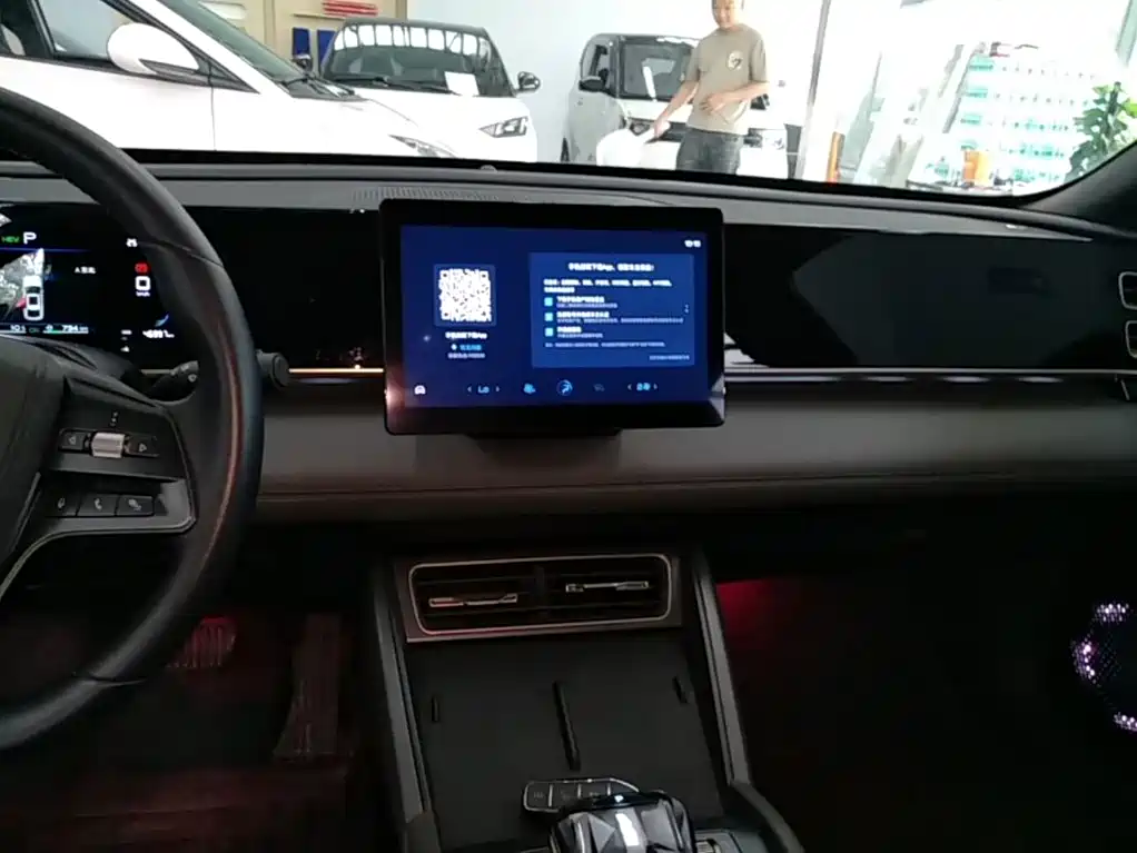 BYD Qin L — миниатюра 13