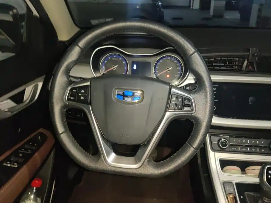 Geely Vision — миниатюра 15
