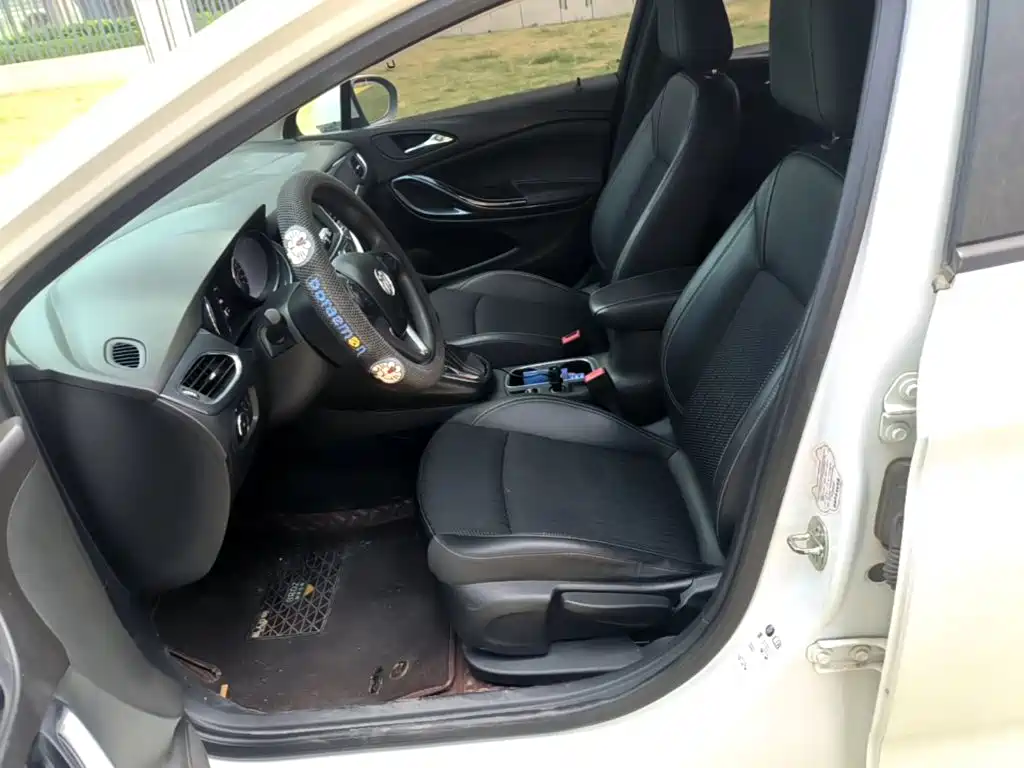 Buick Verano — миниатюра 15
