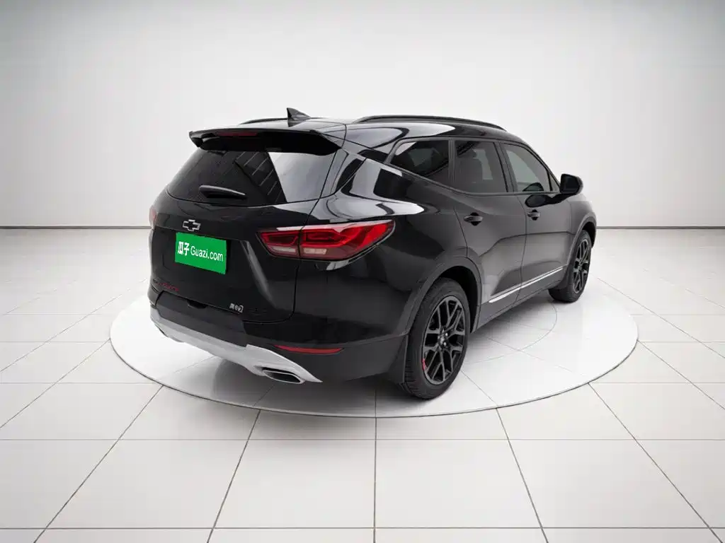 Chevrolet Blazer — миниатюра 6