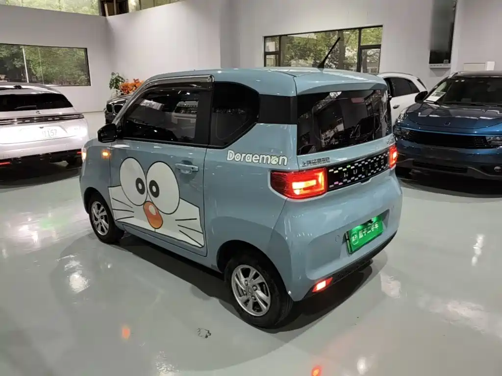 Wuling MINIEV — миниатюра 5