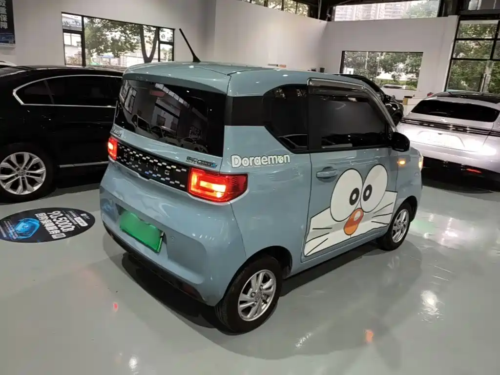 Wuling MINIEV — миниатюра 7