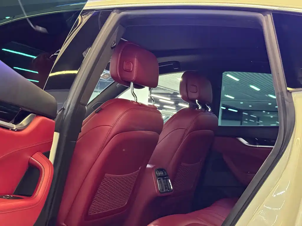 Maserati Levante — миниатюра 17