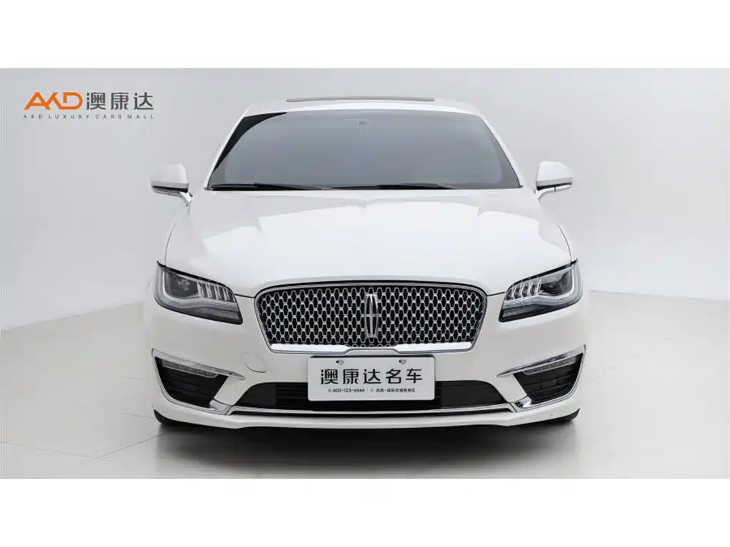 Lincoln MKZ — миниатюра 2