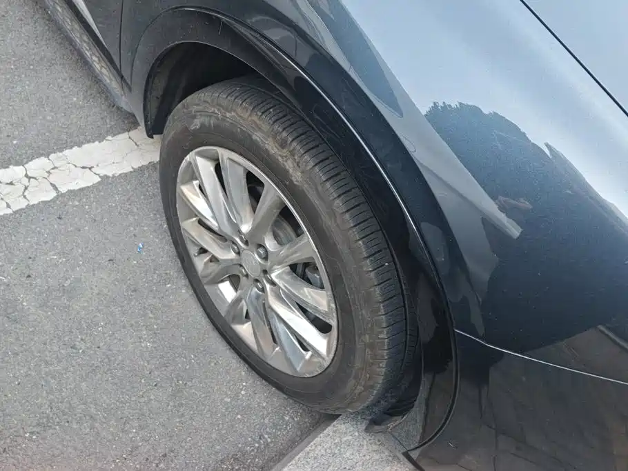 Buick Enclave — миниатюра 6