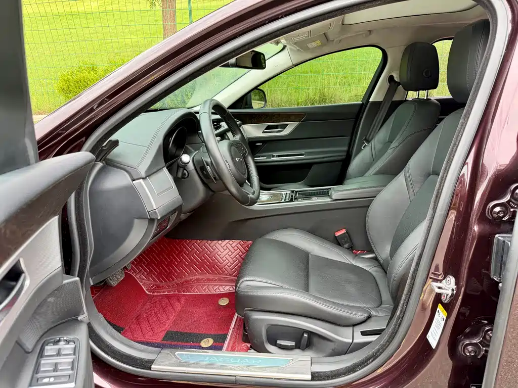 Jaguar XFL 2017 XFL 2.0T 240PS Luxury