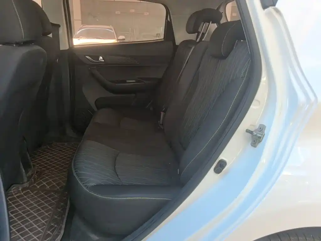 Changan Benben E-Star — миниатюра 17