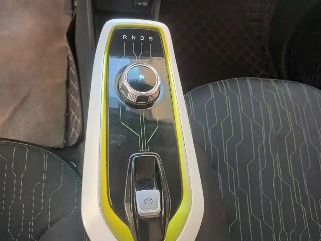 Changan Benben E-Star — миниатюра 14